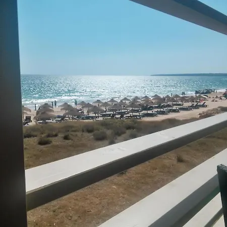 Salgados Vila Lagoas - Modern Within A 5 Star Resort, 50...