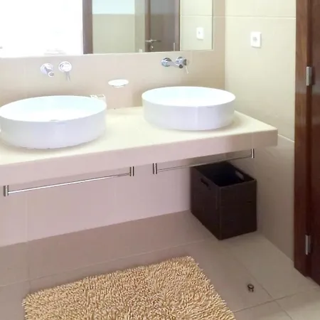 Salgados Vila Lagoas - Modern Within A 5 Star Resort, 50... Apartment *