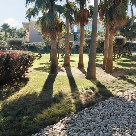 Salgados Vila Lagoas - Modern Within A 5 Star Resort, 50... Διαμέρισμα Αλμπουφέιρα